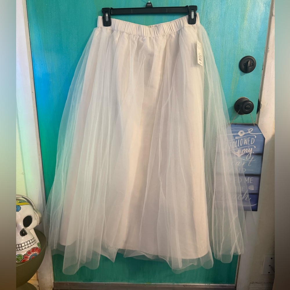 Cream Multiple Layers Tulle Skirt Fully Lined Full Length Long BRAND NEW Medium
